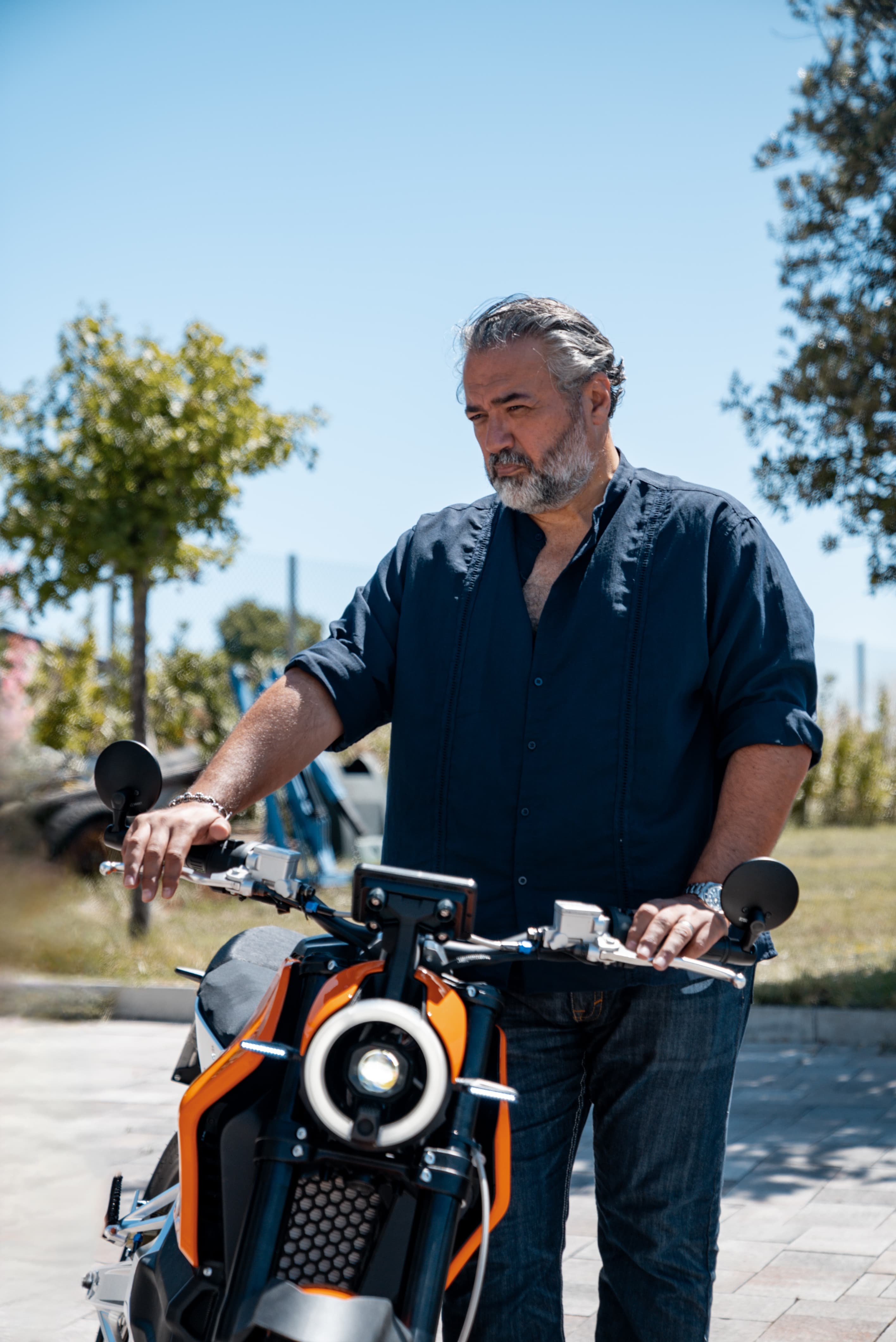 GR1T Motorcycle rider