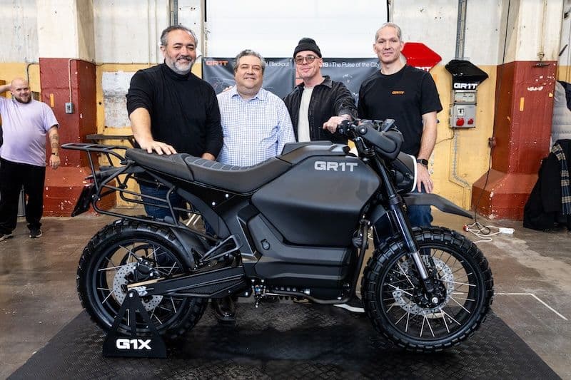 gr1t-g1xr-electric-motorcycle-mc-messen-copenhagen-2026-group-photo copy.jpeg